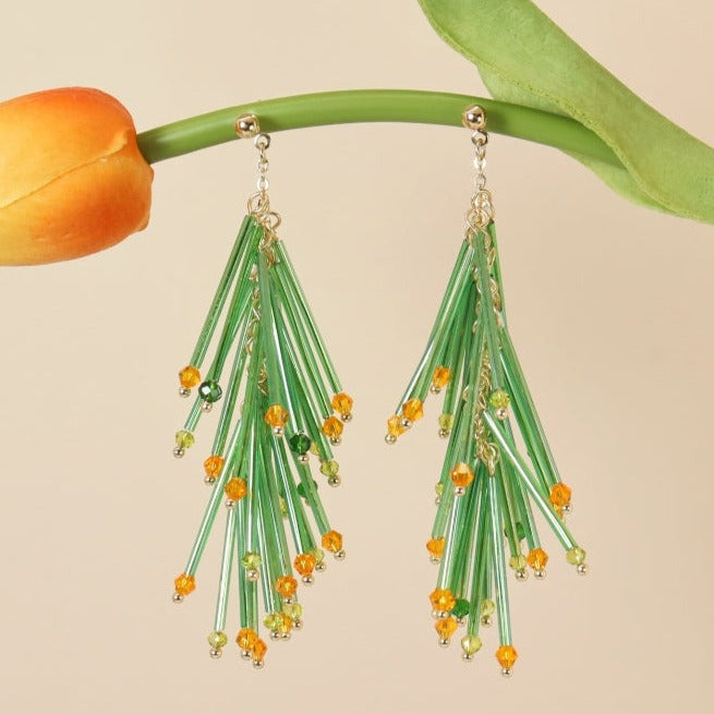Green tassel flower earrings B1188
