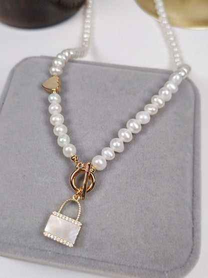 Rock pendant pearl necklace B1354