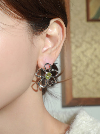 Clear Gem Flower Earrings B1715