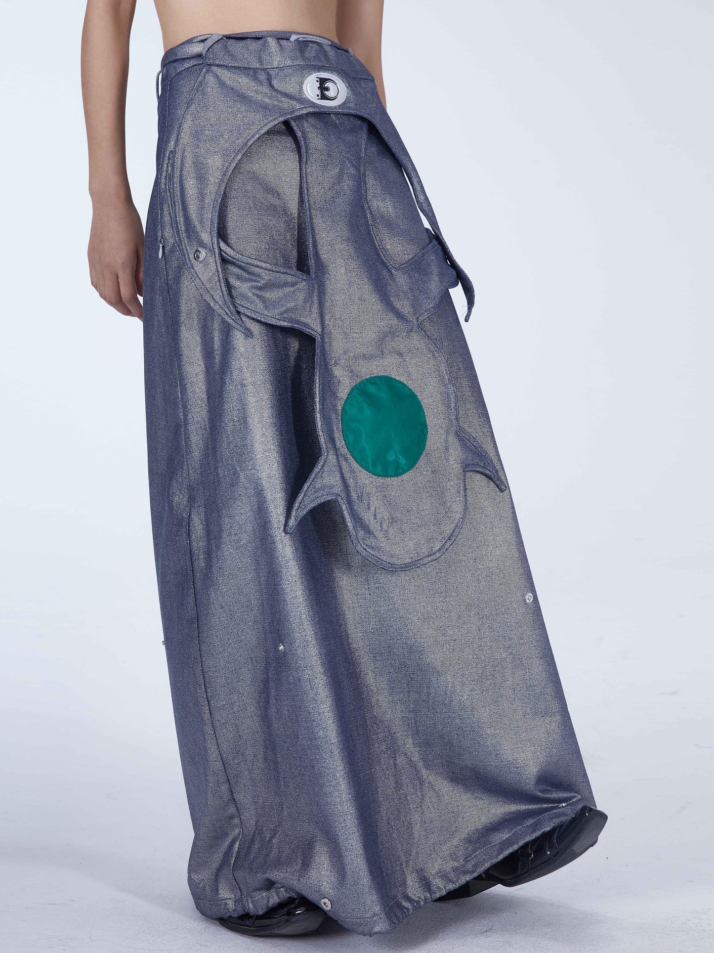 Special-shaped metal denim skirt