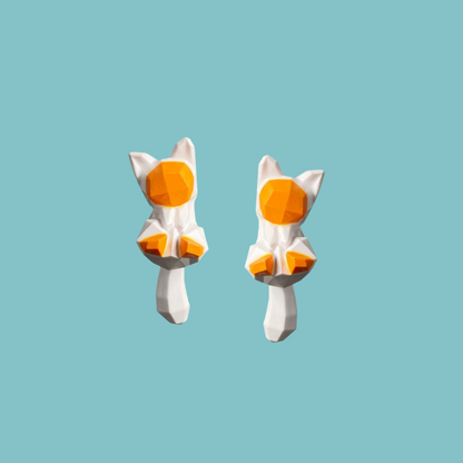 Swing Kitty Polygon Earrings B1130