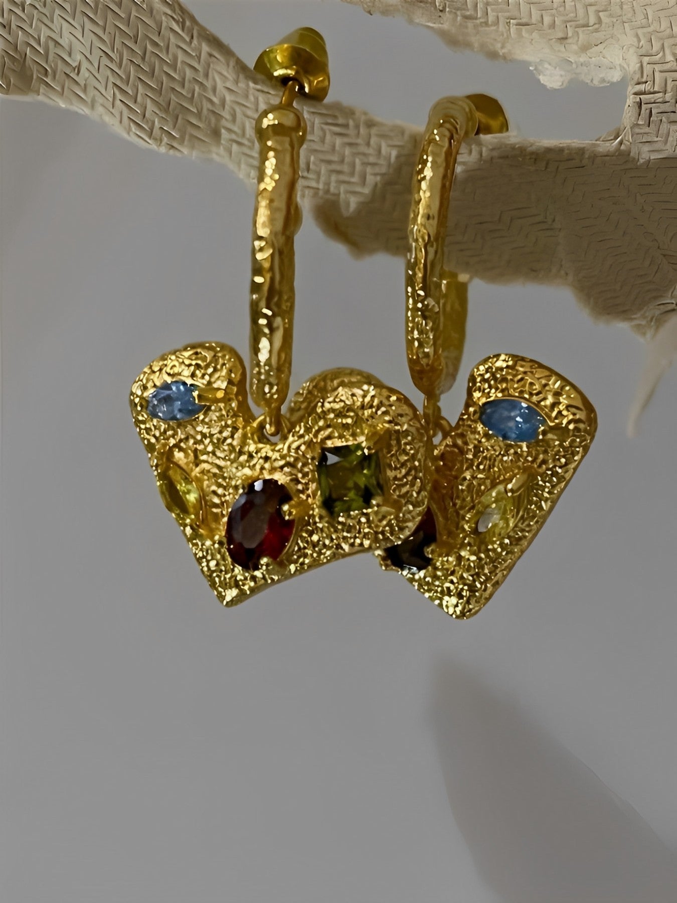 Love Heart Color Rhinestone Earrings B1465